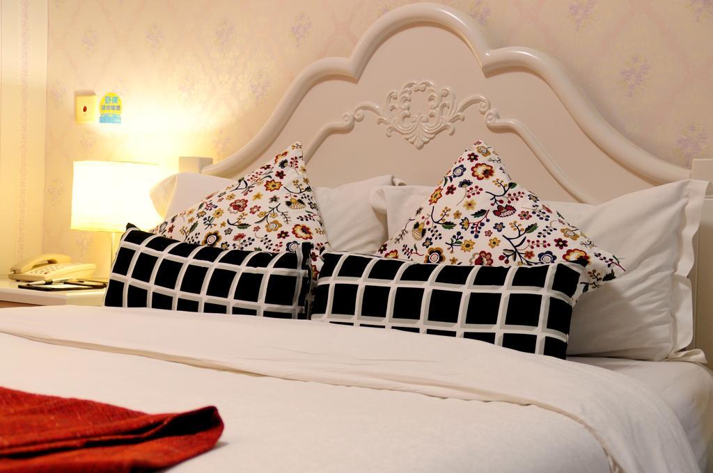 I Shangju Service Apartment Sanghaj Kültér fotó