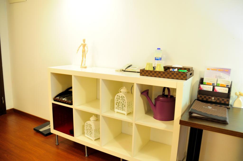 I Shangju Service Apartment Sanghaj Kültér fotó