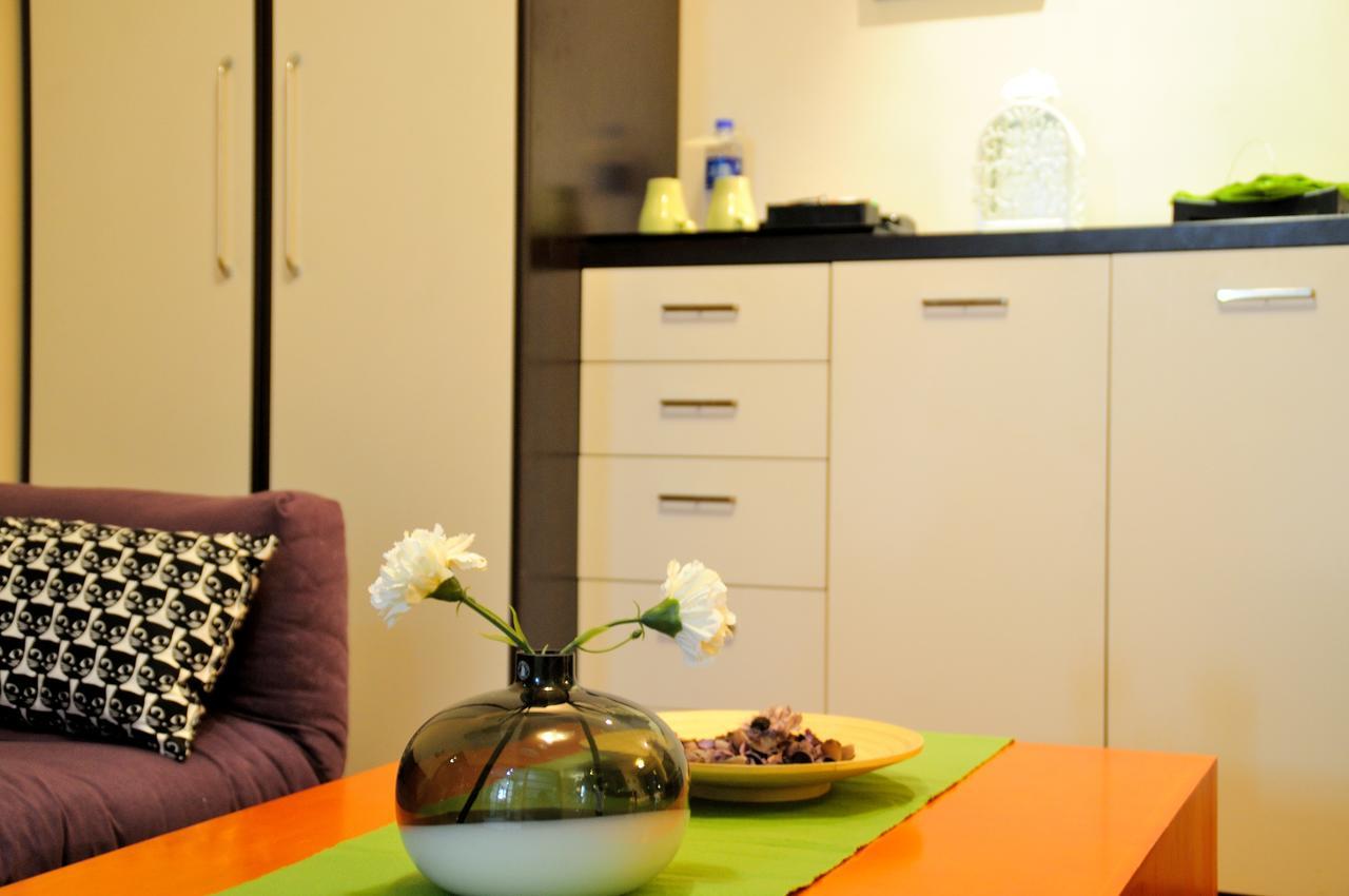 I Shangju Service Apartment Sanghaj Kültér fotó